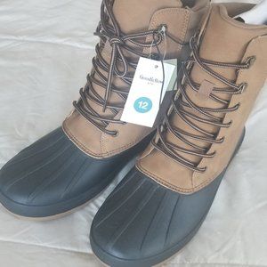 Goodfellow Duck Boots